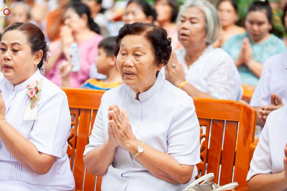 ภาพ No.252528:วันที่ 11 ตุลาคม พ.ศ. 2568 พิธีทอดกฐินสามัคคีทั่วไทย 30,000 วัด โดยคณะศิษยานุศิษย์ บูชาธรรม 81 ปี หลวงพ่อธัมมชโย ณ วัดโคกมะตูม อ.เมืองสระบุรี จ.สระบุรี