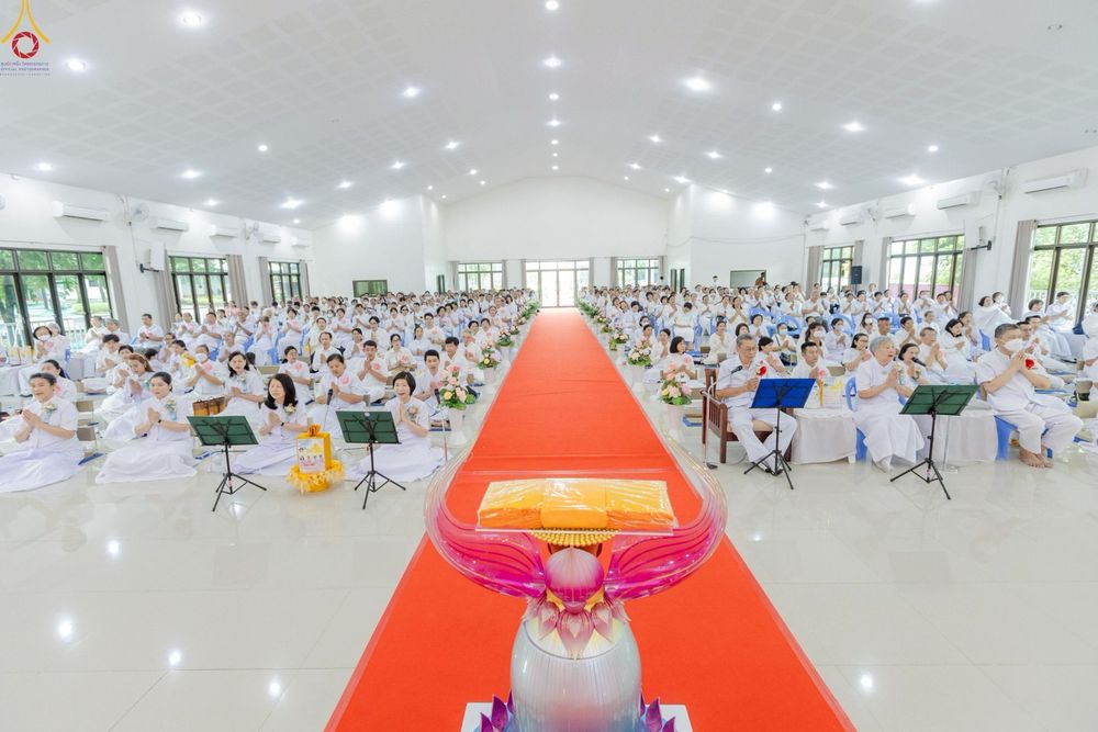 ภาพ No.246841:วันอาทิตย์ที่ 14 กันยายน พ.ศ. 2568 พิธีทอดผ้าป่า ซื้อดิน ปรับพื้นที่ลานธรรม  และพิธีกลั่นแผ่นดิน โปรยทราย สถาปนาองค์พระเจดีย์ เพื่อสร้างสันติภาพโลก  ณ ศูนย์ปฏิบัติธรรมสระบุรี อ.พระพุทธบาท จ.สระบุรี