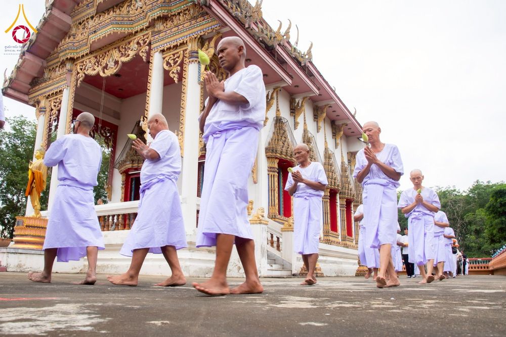 ภาพ No.276353:วันศุกร์ที่ 5 ธันวาคม 2568 (วันพ่อแห่งชาติ) พิธีบรรพชาอุปสมบทหมู่ธรรมทายาท จำนวน 14 รูป โครงการบรรพชาอุปสมบทหมู่ รุ่นบูชาธรรมมหาปูชนียาจารย์ ประจำปี 2568  ณ ศูนย์อบรมเยาวชนบางปะหัน จังหวัดพระนครศรีอยุธยา