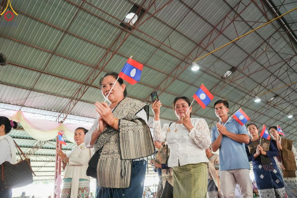 ภาพ No.172470:พิธีทอดกฐินเพื่อสร้าง "ลานเอนกประสงค์พญานาค 4 ตระกูล" วันที่ 15 พฤศจิกายน พ.ศ.2567 ณ พุทธอุทยานนานาชาติ อ.โพนพิสัย จ.หนองคาย