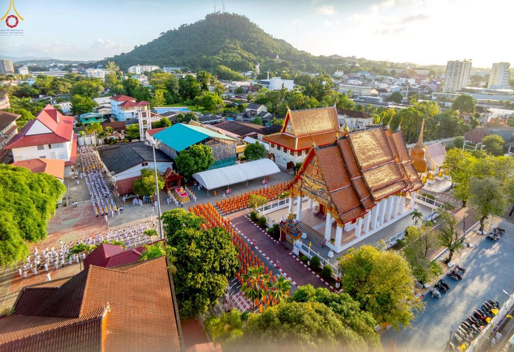 ภาพ No.248705:วันที่ 20 กันยายน พ.ศ. 2568 พิธีอัญเชิญรูปหล่อหลวงปู่วัดปากน้ำ ภาษีเจริญ จากวัดมงคลนิมิตร พระอารามหลวง เพื่อประดิษฐาน ณ วิหารพระมงคลเทพมุนี (สด จนฺทสโร)  ศูนย์ปฏิบัติธรรมภูเก็ต จ.ภูเก็ต