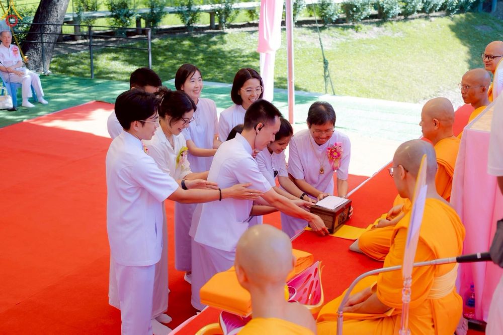 ภาพ No.277275:วันเสาร์ที่ 18 ตุลาคม พ.ศ. 2568 พิธีทอดกฐินสามัคคี สร้างอาคารปฏิบัติธรรม 80 ปี  พระครูบาไชยบูลย์ (หลวงพ่อธัมมชโย) และพิธีทอดกฐินสามัคคีทั่วไทย 30,000วัด ณ ศูนย์ปฏิบัติธรรมนานาชาติปาย  ต.แม่ฮี้ อ.ปาย จ.แม่ฮ่องสอน