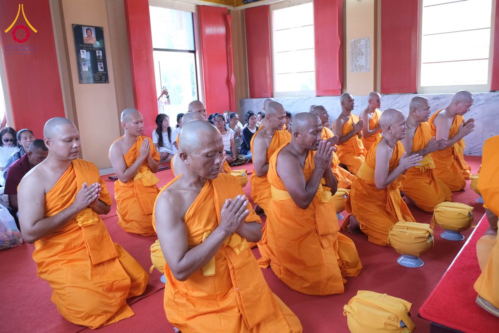 ภาพ No.315576:วันที่ 21 มีนาคม พ.ศ. 2569 โครงการอุปสมบทหมู ภาคฤดูร้อน ศูนย์อบรมเยาวชนนครปฐม อุปสมบท ณ พระอุโบสถ วัดลาดหญ้าไทร