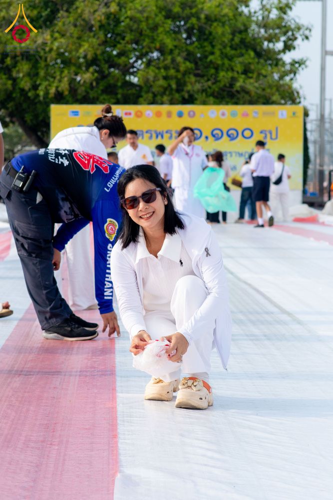 ภาพ No.284724:วันอาทิตย์ที่ 14 ธันวาคม พ.ศ.2568  พิธีทำบุญเมืองสุราษฎร์ธานี 110ปี และพิธีตักบาตรพระสงฆ์ 1,110 รูป  ณ บริเวณริมน้ำวัดกลาง (เก่า) ถนนบ้านดอน ตำบลตลาดใหม่ อำเภอเมือง จังหวัดสุราษฎร์ธานี