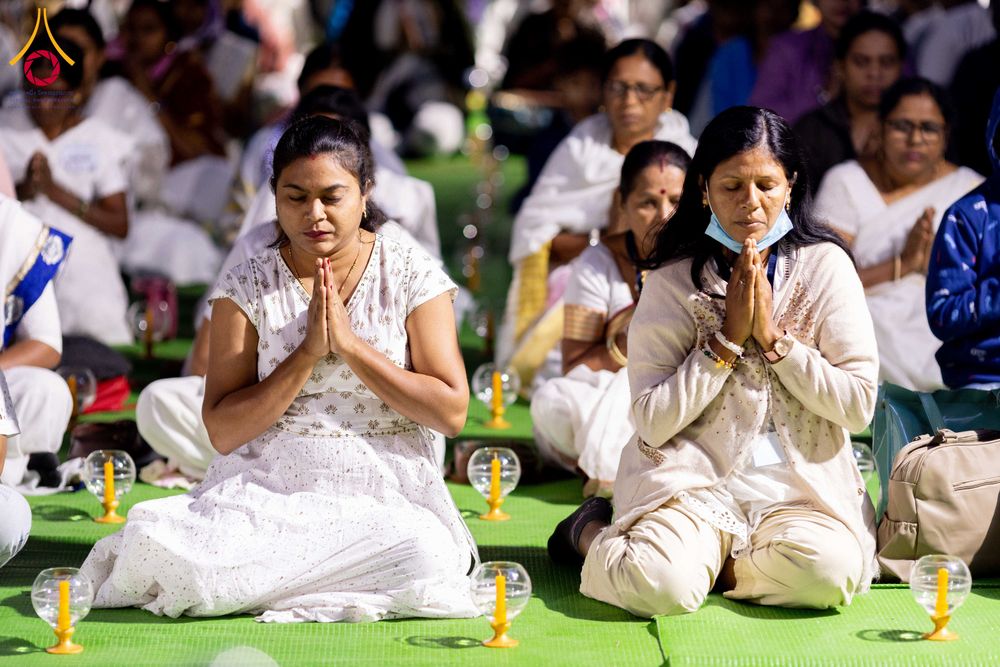 ภาพ No.283780:วันที่ 6-7 ธันวาคม พ.ศ. 2568  พิธีรับมอบหนังสือแสดงเจตจำนงถวายสิทธิครอบครองและใช้ประโยชน์วัดสันติวัน เมืองนาคปูร์  พิธีจุดโคมประทีปถวายเป็นพุทธบูชา และอุทิศบุญกุศลแด่ ดร.บี.อาร์. อัมเบดการ์  พิธีบูชาข้าวพระถ่ายทอดสดจากประเทศไทย