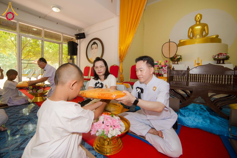 ภาพ No.318900:วันจันทร์ที่ 6 เมษายน พ.ศ.2569  โครงการบรรพชาสามเณรภาคฤดูร้อน ประจำปี 2569  บูชาธรรม 82 ปี หลวงพ่อธัมมชโย  ณ วัดห้วยตองสัก อำเภอจอมทอง จังหวัดเชียงใหม่