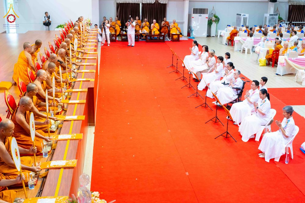 ภาพ No.342698:วันเสาร์ที่ 8 สิงหาคม พ.ศ. 2569  พิธีทักษิณานุปทาน แด่บรรพชนตระกูลผ่องสวัสดิ์และหมู่ญาติที่ล่วงลับไปแล้ว ครั้งที่ 21 ณ พระมหาเจดีย์ทัตตชีโว ศูนย์อบรมเยาวชนกาญจนบุรี