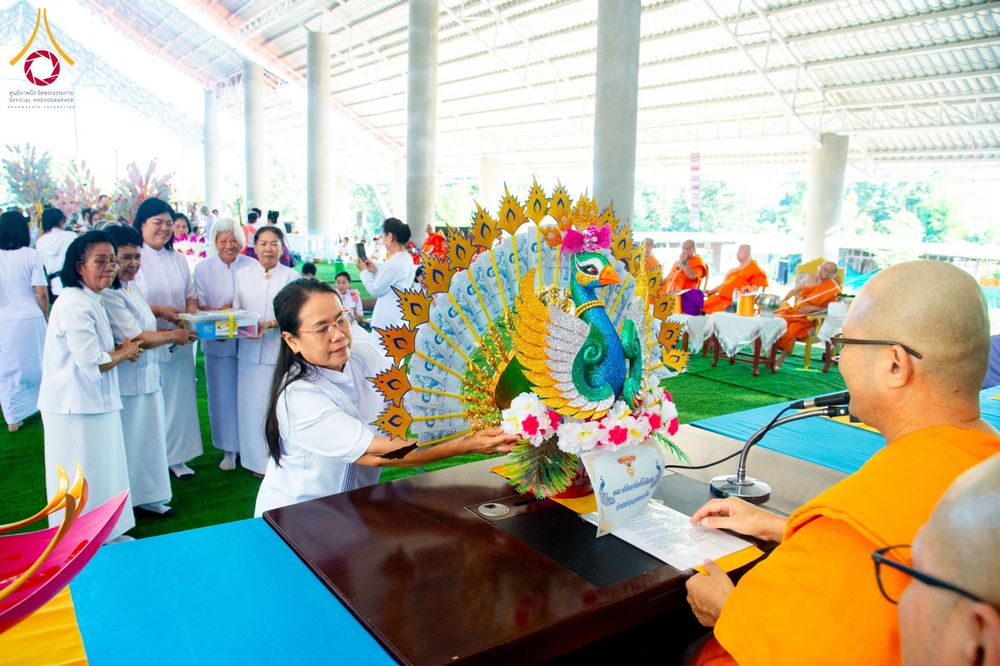 ภาพ No.179347:พิธีทอดกฐิน ณ ธุดงคสถานลำพูน อำเภอบ้านโฮ่ง จังหวัดลำพูน ในโครงการกฐินสามัคคีทั่วไทย 30,000 วัด บูชาธรรม 80 ปี หลวงพ่อธัมมชโย โดยคณะศิษยานุศิษย์วัดพระธรรมกาย วันที่ 15 พฤศจิกายน พ.ศ. 2567