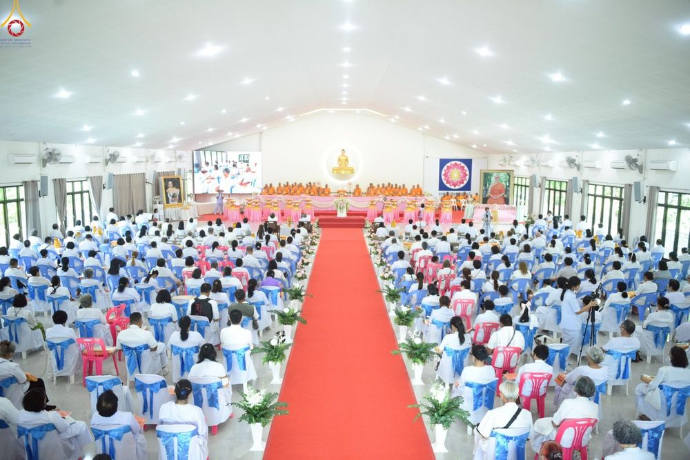 ภาพ No.261575:วันที่ 17-18 ตุลาคม พ.ศ. 2568 พิธีเจริญพระพุทธมนต์คณะสงฆ์ 108 กลั่นแผ่นดินองค์พระเจดีย์สระบุรี สมโภชองค์กฐิน และพิธีทอดกฐิน ณ ศูนย์ปฏิบัติธรรมสระบุรี ในโครงการกฐินสามัคคีทั่วไทย 30,000 วัด บูชาธรรม 81 ปี หลวงพ่อธัมมชโย โดยคณะศิษยานุศิษย์วัดพระธรรมกาย
