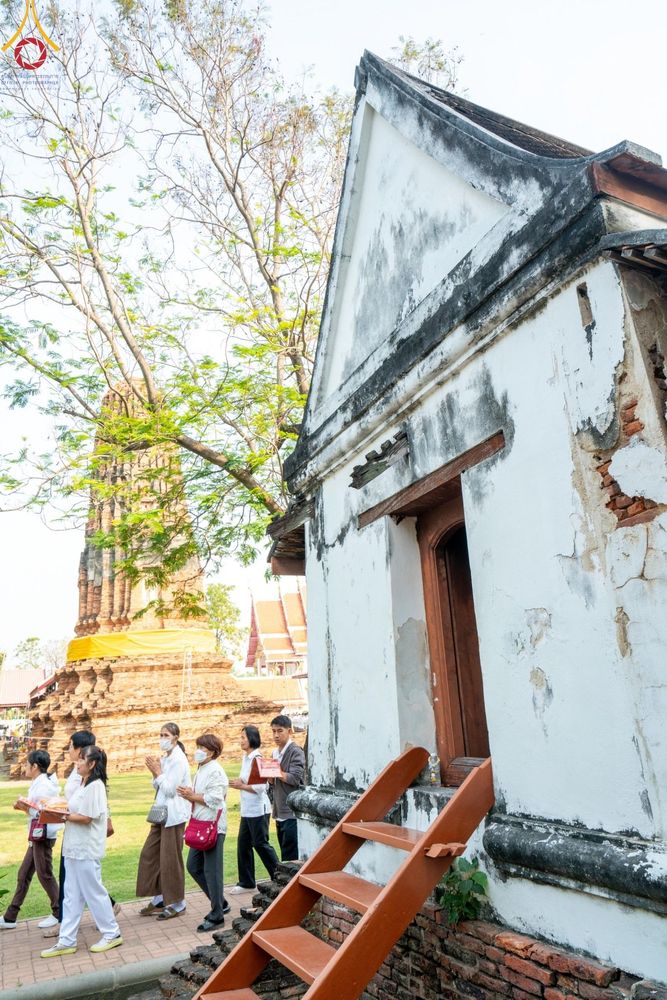 ภาพ No.203381:พิธีทอดผ้าป่าทำนุบำรุงศาสนสถาน ณ วัดปรางค์หลวง ตำบลบางม่วง อำเภอบางใหญ่ จังหวัดนนทบุรี ในโครงการธรรมยาตรา กตัญญูบูชา มหาปูชนียาจารย์ พระมงคลเทพมุนี(สด จนฺทสโร) พระผู้ปราบมาร อนุสรณ์สถาน 7 แห่ง ปีที่ 13 วันที่ 29 มกราคม พ.ศ. 2568