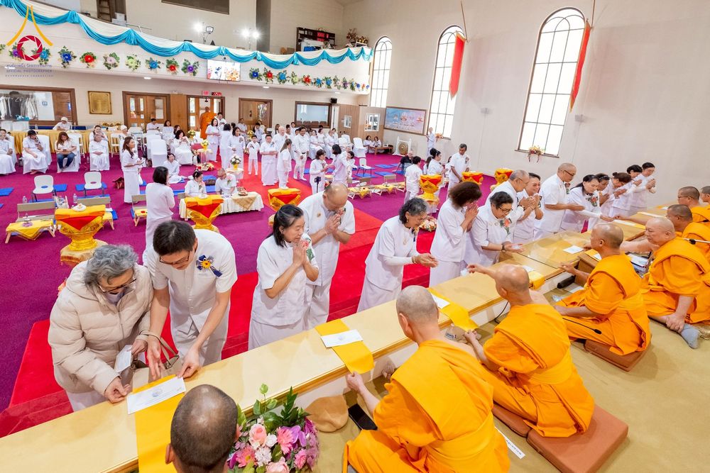 ภาพ No.274263:วันอาทิตย์ที่ 26 ตุลาคม พ.ศ. 2568  พิธีทอดกฐินธรรมชัย สร้างทุกสิ่ง ณ วัดพระธรรมกายออเรกอน ประเทศสหรัฐอเมริกา