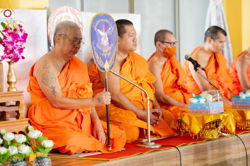 ภาพ No.192133:พิธีทอดผ้าป่าทำนุบำรุงศาสนสถาน ณ วัดนราภิรมย์ ตำบลนราภิรมย์ อำเภอบางเลน จังหวัดนครปฐม ในโครงการธรรมยาตรา กตัญญูบูชา มหาปูชนียาจารย์ พระมงคลเทพมุนี(สด จนฺทสโร) พระผู้ปราบมาร อนุสรณ์สถาน 7 แห่ง ปีที่ 13 วันที่ 9 มกราคม พ.ศ. 2568