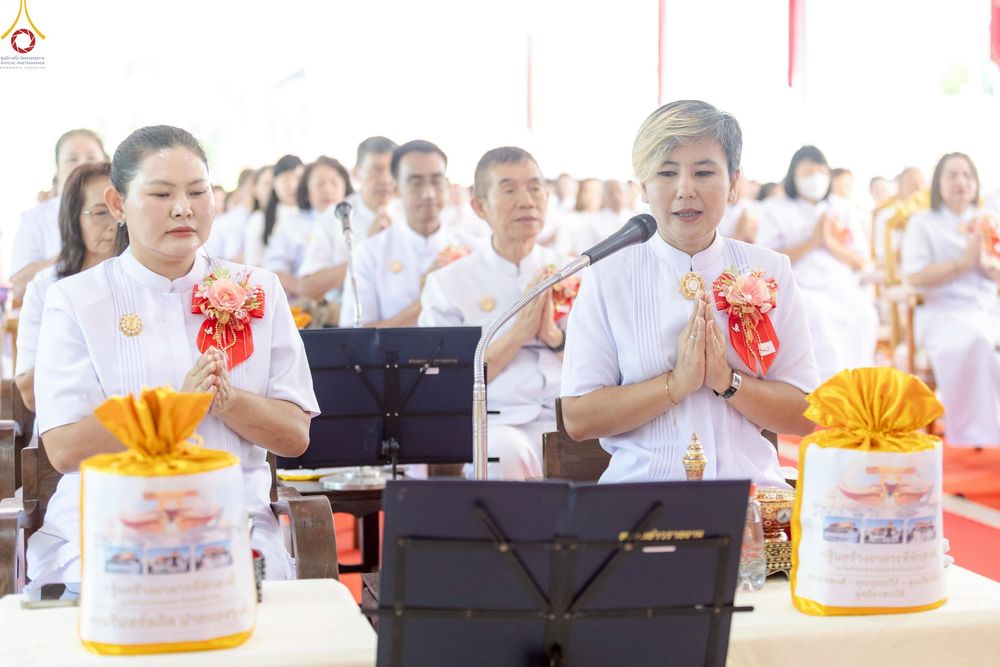 ภาพ No.260290:วันที่ 18 ตุลาคม พ.ศ. 2568 พิธีทอดกฐินสามัคคีทั่วไทย 30,000 วัด โดยคณะศิษยานุศิษย์ บูชาธรรม 81 ปี หลวงพ่อธัมมชโย ณ วัดกิ่วลม ต.บ่อหลวง อ.ฮอด จ.เชียงใหม่