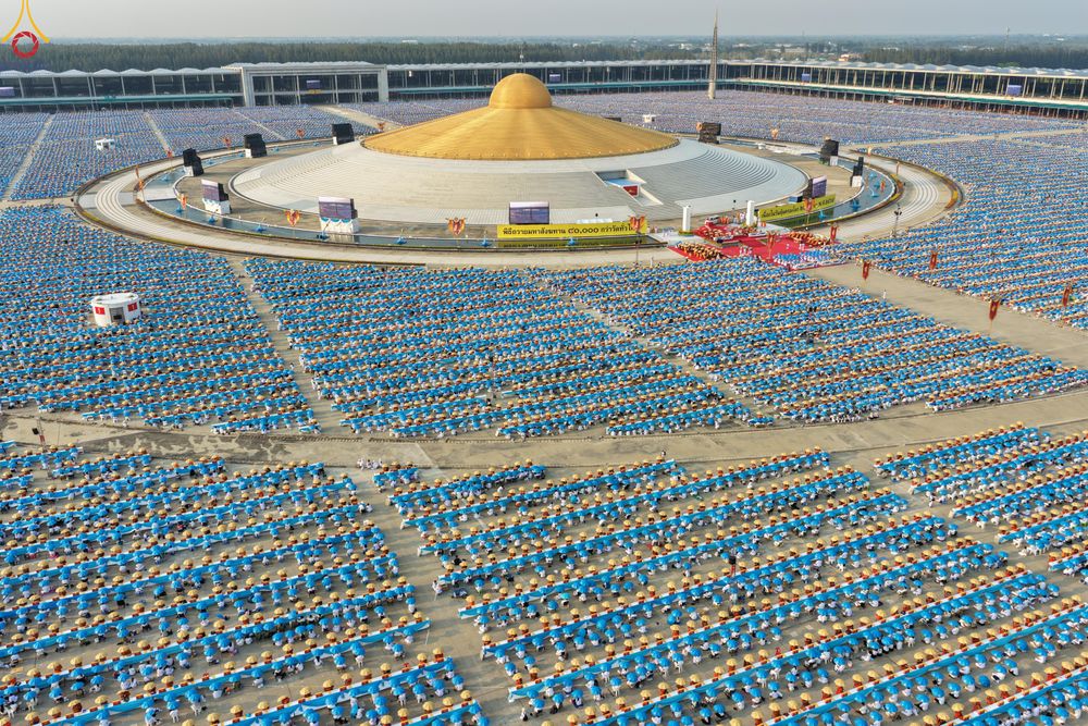 ภาพ No.323999:วันที่ 22 เมษายน พ.ศ.2569 (วันคุ้มครองโลก) พิธีถวายมหาสังฆทาน 40,000 กว่าวัดทั่วประเทศ ณ ลานธรรม พระมหาธรรมกายเจดีย์ วัดพระธรรมกาย