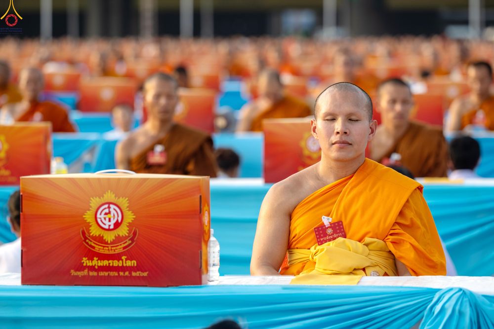 ภาพ No.324995:วันที่ 22 เมษายน พ.ศ.2569 (วันคุ้มครองโลก) พิธีถวายมหาสังฆทาน 40,000 กว่าวัดทั่วประเทศ (ชุดที่ 2) ณ ลานธรรม พระมหาธรรมกายเจดีย์ วัดพระธรรมกาย