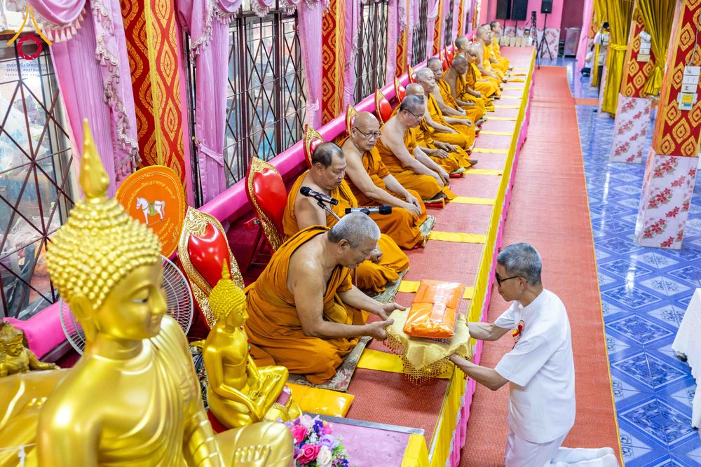 ภาพ No.303738:วันที่ 27 มกราคม พ.ศ. 2569 พิธีทอดผ้าป่าทำนุบำรุงศาสนสถาน ณ วัดตะเคียน อ.บางกรวย จ.นนทบุรี ในโครงการธรรมยาตรา กตัญญูบูชา มหาปูชนียาจารย์ พระมงคลเทพมุนี(สด จนฺทสโร) พระผู้ปราบมาร อนุสรณ์สถาน 7 แห่ง ปีที่ 14