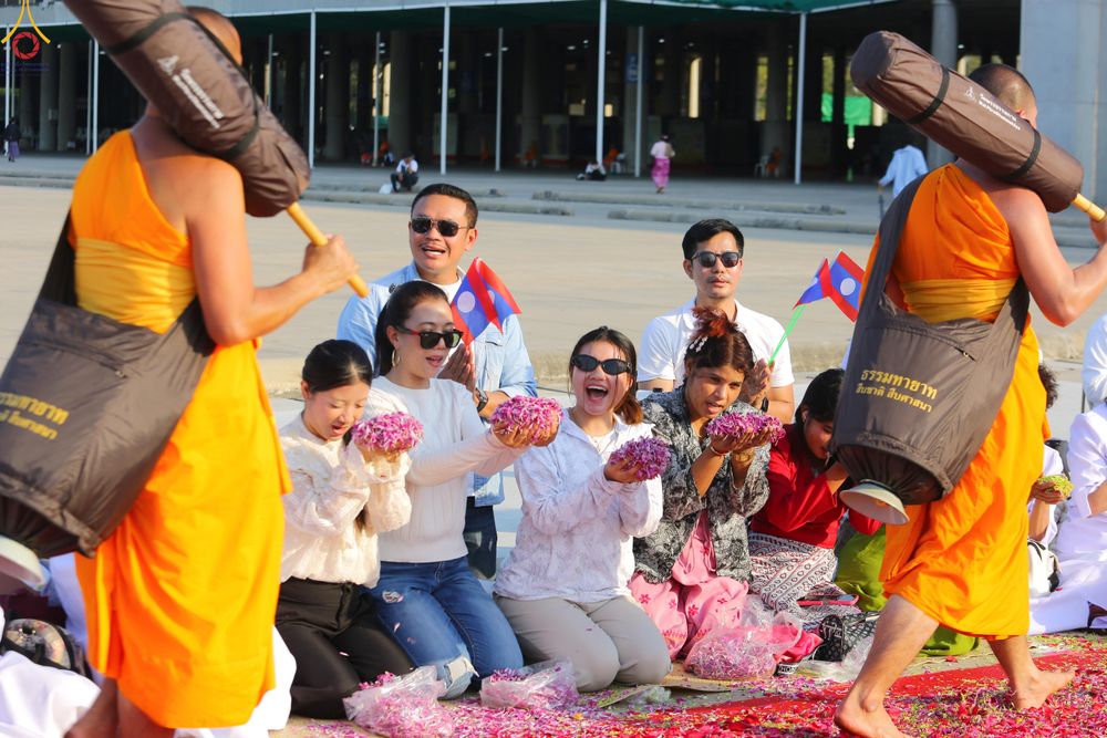 ภาพ No.305994:วันที่ 25 มกราคม พ.ศ. 2569 พิธีต้อนรับพระธรรมยาตรา วัดพระธรรมกาย(ภาพชุดที่ 4) ในโครงการธรรมยาตรา กตัญญูบูชา มหาปูชนียาจารย์ พระมงคลเทพมุนี(สด จนฺทสโร) พระผู้ปราบมาร อนุสรณ์สถาน 7 แห่ง ปีที่ 14