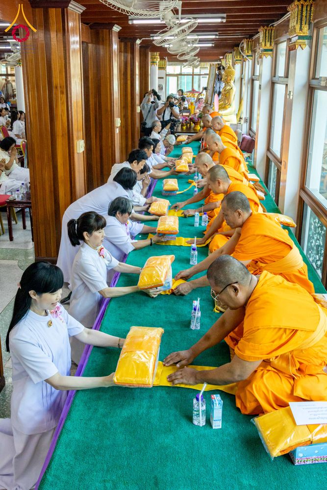 ภาพ No.304497:วันที่ 27 มกราคม พ.ศ. 2569 พิธีทอดผ้าป่าทำนุบำรุงศาสนสถาน ณ วัดปรางค์หลวง ต.บางม่วง อ.บางใหญ่ จ.นนทบุรี ในโครงการธรรมยาตรา กตัญญูบูชา มหาปูชนียาจารย์ พระมงคลเทพมุนี(สด จนฺทสโร) พระผู้ปราบมาร อนุสรณ์สถาน 7 แห่ง ปีที่ 14