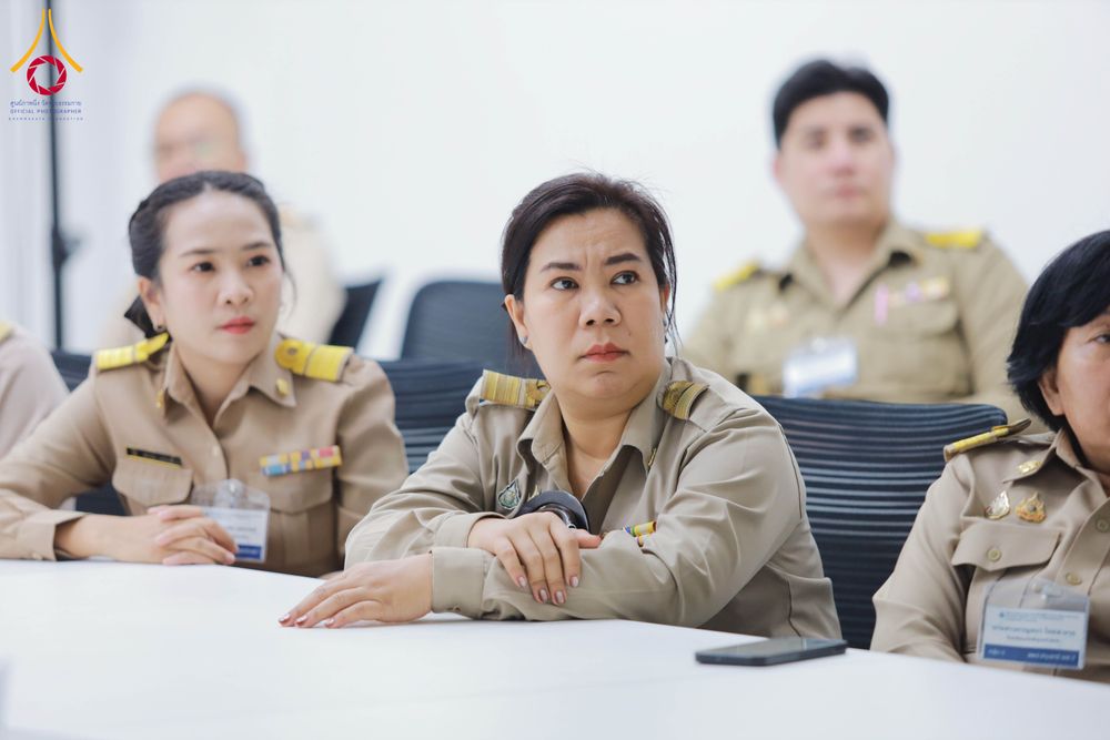 ภาพ No.311579:วันจันทร์ที่ 23 กุมภาพันธ์ พ.ศ. 2569 เปิดโลกทัศน์ผู้บริหารสถานศึกษายุคใหม่ เรียนรู้ต้นแบบการพัฒนาคนผ่านพลัง “บวร–V-Star” ผู้เข้ารับการพัฒนาตามโครงการ สพฐ. ศึกษาดูงานวัดพระธรรมกาย เสริมภาวะผู้นำคุณธรรมสู่การบริหารโรงเรียนอย่างยั่งยืน ณ อาคาร 100 ปี คุณยาย