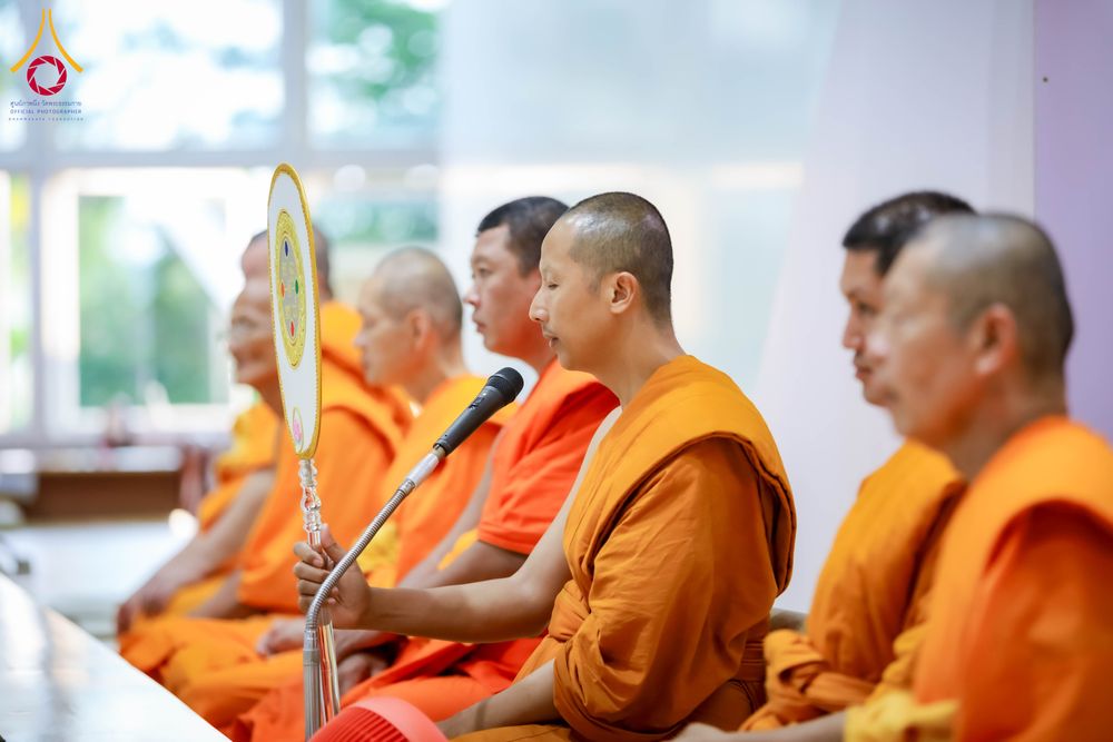 ภาพ No.317525:วันอาทิตย์ ที่ 29 มีนาคม พ.ศ.2569  พิธีปลงผม , พิธีขอขมามอบบาตรและผ้าไตร , พิธีบรรพชา ณ ศูนย์ปฏิบัติธรรมสมุทรปราการ จำนวน 42 รูป