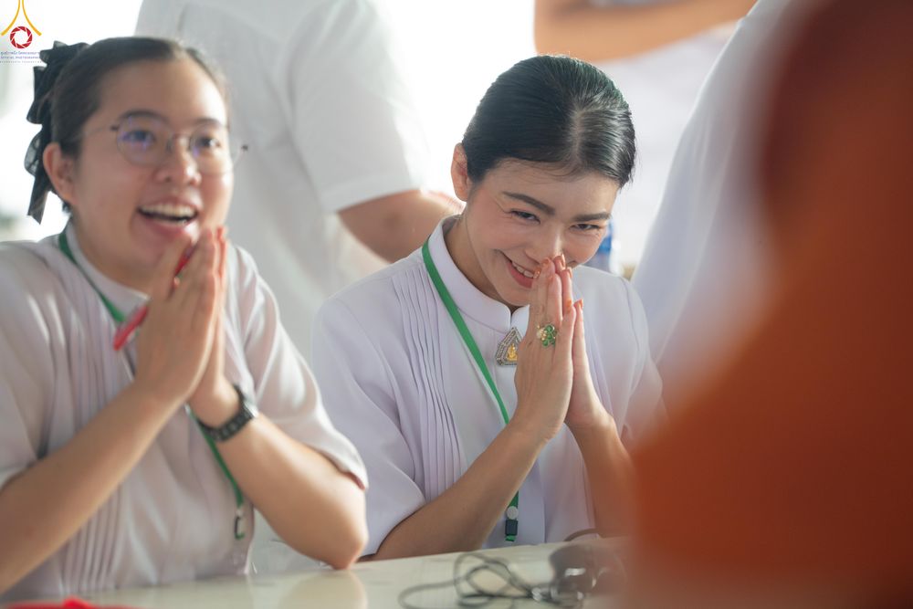 ภาพ No.323523:วันที่ 22 เมษายน พ.ศ.2569(วันคุ้มครองโลก) งานถวายมหาสังฆทาน 40,000 กว่าวัดทั่วประเทศ การเดินทางเข้าวัด , การต้อนรับปฏิสันถารพระสังฆาธิการ  ,  การจัดเตรียมภัตตาหาร , การลงทะเบียน