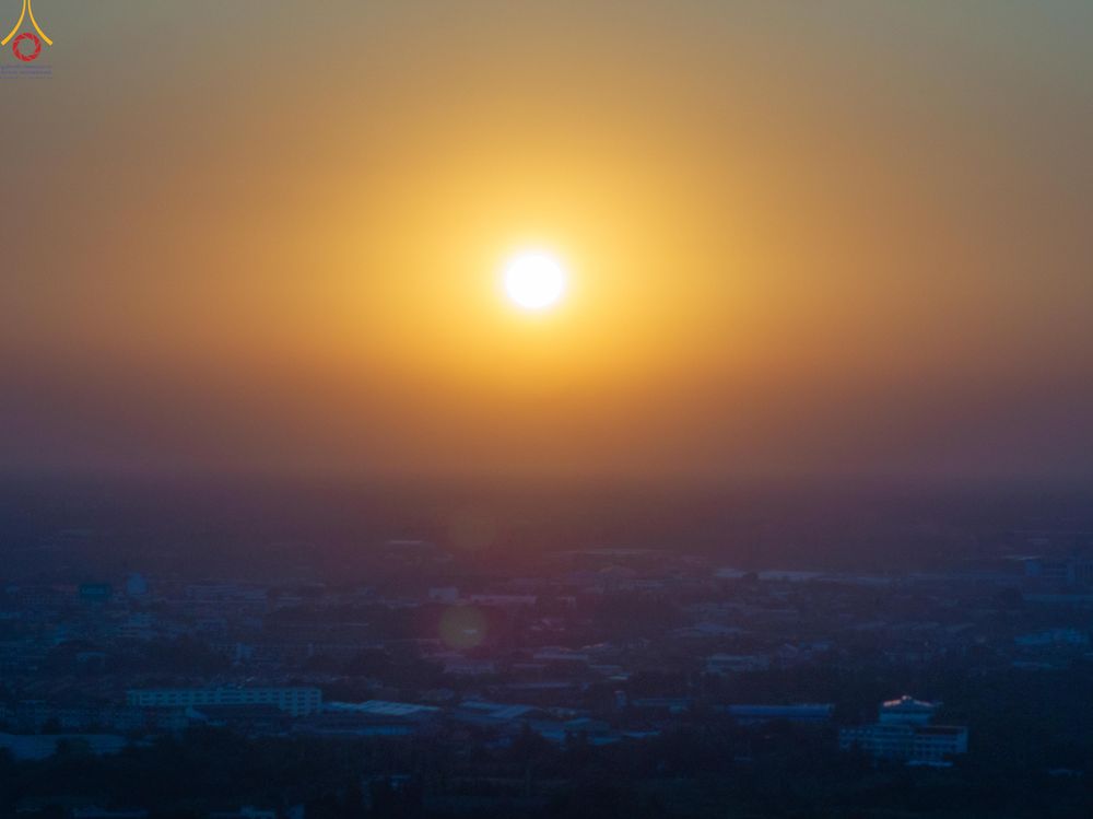 ภาพ No.292118:วันที่ 10 มกราคม พ.ศ. 2569 พิธีจุดประทีปถวายเป็นพุทธบูชา และบูชาธรรมมหาปูชนียาจารย์  ณ อนุสรณ์สถานคลองบางนางแท่น อ.สามพราน จ.นครปฐม ในโครงการธรรมยาตรา กตัญญูบูชา มหาปูชนียาจารย์ พระมงคลเทพมุนี(สด จนฺทสโร) พระผู้ปราบมาร อนุสรณ์สถาน 7 แห่ง ปีที่ 14