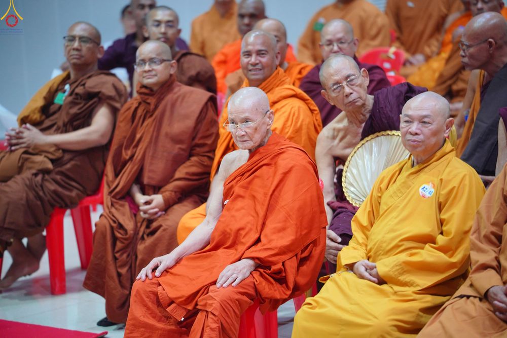 ภาพ No.325991:วันที่ 22 เมษายน พ.ศ.2569 สัมมนาสงฆ์นานาชาติ ในวันคุ้มครองโลก ณ วัดพระธรรมกาย