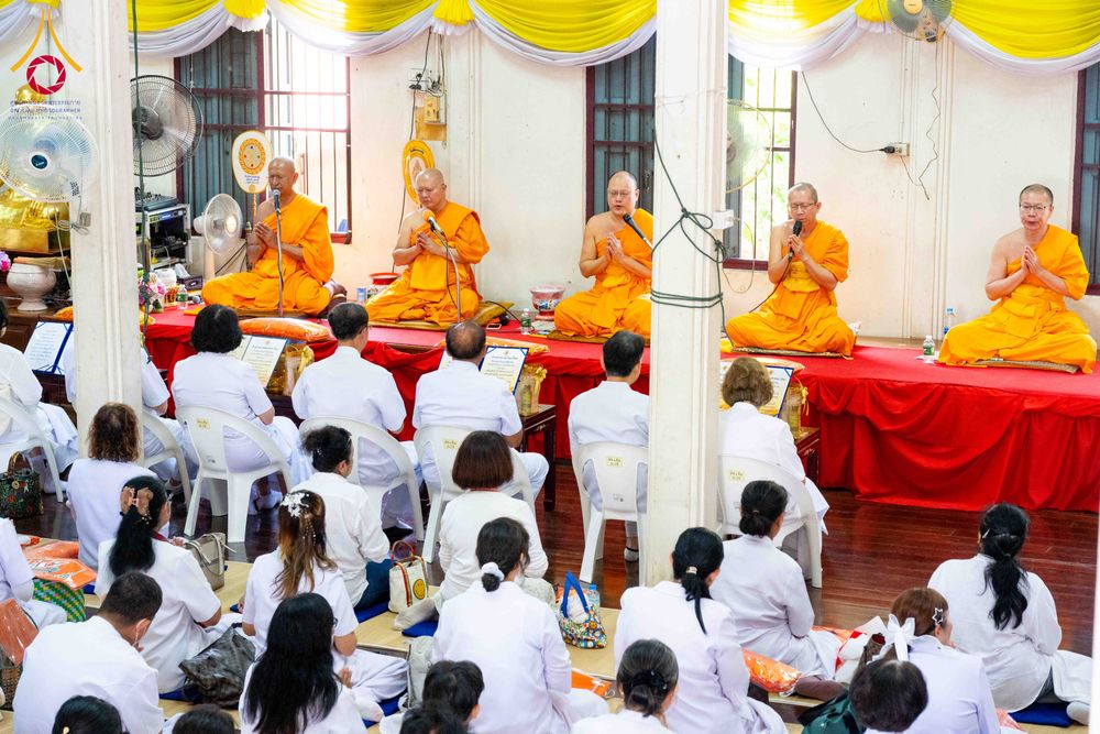 ภาพ No.298887:วันที่ 16 มกราคม พ.ศ. 2569 พิธีทอดผ้าป่าทำนุบำรุงศาสนสถาน ณ วัดอัมพวัน ต.บางม่วง อ.บางใหญ่ จ.นนทบุรี ในโครงการธรรมยาตรา กตัญญูบูชา มหาปูชนียาจารย์ พระมงคลเทพมุนี(สด จนฺทสโร) พระผู้ปราบมาร อนุสรณ์สถาน 7 แห่ง ปีที่ 14