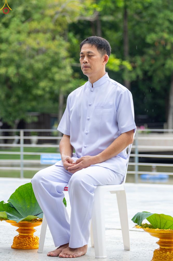 ภาพ No.330508:วันที่ 30 พฤษภาคม พ.ศ.2569 พิธีตัดปอยผมและปลงผม อุบาสกอุปสมบทอุทิศชีวิต 11 ท่าน (ภาพชุดที่ 2) ณ โบสถ์พระไตรปิฎก วัดพระธรรมกาย จังหวัดปทุมธานี