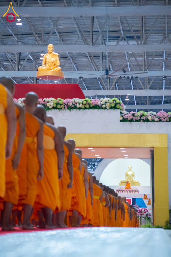 ภาพ No.308684:วันที่ 1 กุมภาพันธ์ พ.ศ. 2569 พิธีรับประกาศนียบัตร และพระของขวัญพระธรรมยาตรา ณ สภาธรรมกายสากล วัดพระธรรมกาย จ.ปทุมธานี