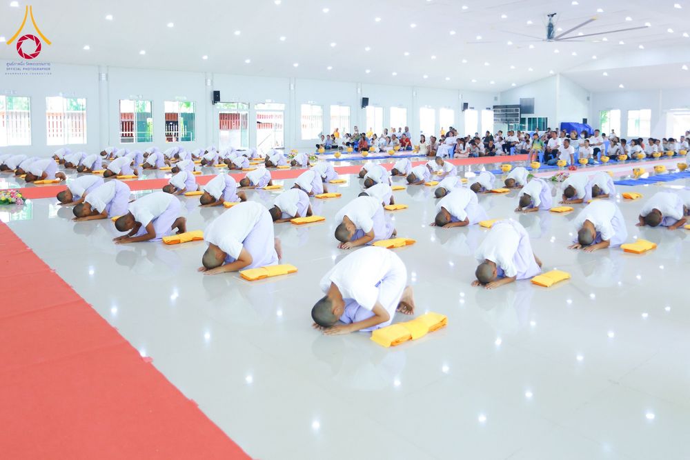 ภาพ No.319667:วันเสาร์ที่ 4 เมษายน พ.ศ.2569 พิธีขอขมา มอบผ้าไตร บรรพชาสามเณร ศูนย์อบรมเยาวชนนครปฐม