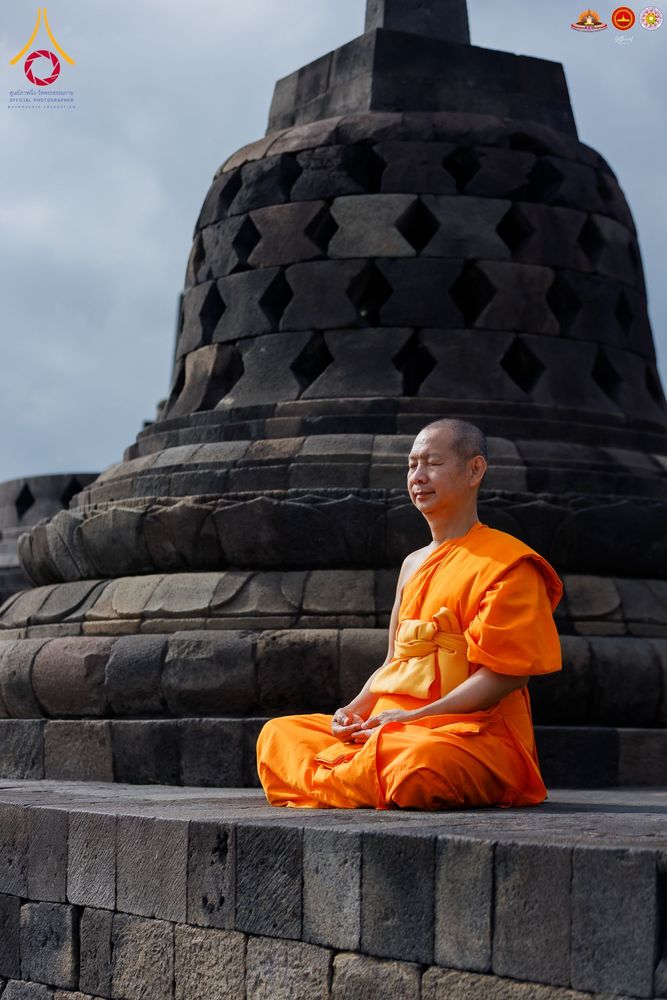 ภาพ No.280117:วันที่ 31 ธันวาคม พ.ศ. 2568 เดินธรรมยาตราที่บรมพุทธโธ อินโดนีเซีย