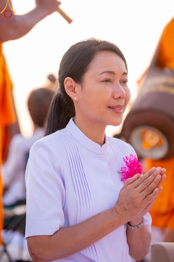 ภาพ No.198250:พิธีต้อนรับพระธรรมยาตรา ณ อนุสรณ์สถานลำดับที่ 5 สถานที่เผยแผ่วิชชาธรรมกายครั้งแรก อนุสรณ์สถานบางปลา วัดบางปลา อำเภอบางเลน จังหวัดนครปฐม ในโครงการธรรมยาตรา กตัญญูบูชา มหาปูชนียาจารย์ พระมงคลเทพมุนี(สด จนฺทสโร) พระผู้ปราบมาร ปีที่ 13 วัน 19 มกราคม พ.ศ.2568