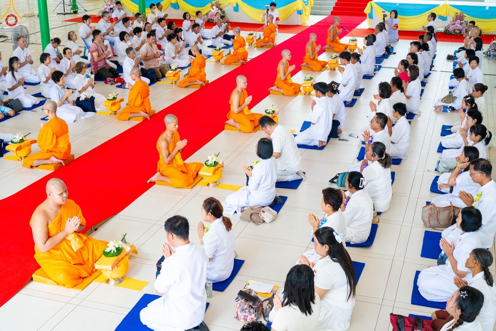 ภาพ No.328444:วันเสาร์ที่ 2 พฤษภาคม พ.ศ.2569 พิธีอุปสมบทสามเณรเตรียม DCI รุ่นที่ 23 ณ อุโบสถพระไตรปิฎก วัดพระธรรมกาย จังหวัดปทุมธานี