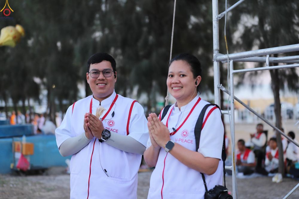 ภาพ No.306663:ภาพเบื้องหลังอาสาสมัครรวมใจ ชุดที่ 5 ในโครงการธรรมยาตรา กตัญญูบูชา มหาปูชนียาจารย์ พระมงคลเทพมุนี(สด จนฺทสโร) พระผู้ปราบมาร อนุสรณ์สถาน 7 แห่ง ปีที่ 14