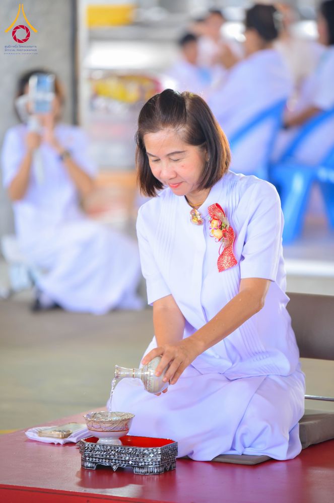 ภาพ No.320764:วันที่ 11 เมษายน พ.ศ.2569 พิธีตักบาตรฉลองสามเณรใหม่ โครงการบรรพชาสามเณรกล้าตะวัน ณ มหารัตนวิหาคด คอร์ 25 ชั้น 2 วัดพระธรรมกาย