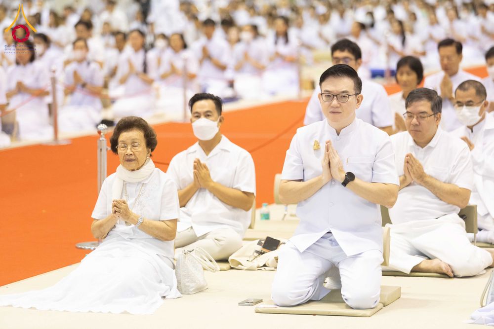 ภาพ No.308315:วันที่ 1  กุมภาพันธ์ พ.ศ. 2569 พิธีบูชาข้าวพระอาทิตย์ต้นเดือน ณ สภาธรรมกายสากล วัดพระธรรมกาย