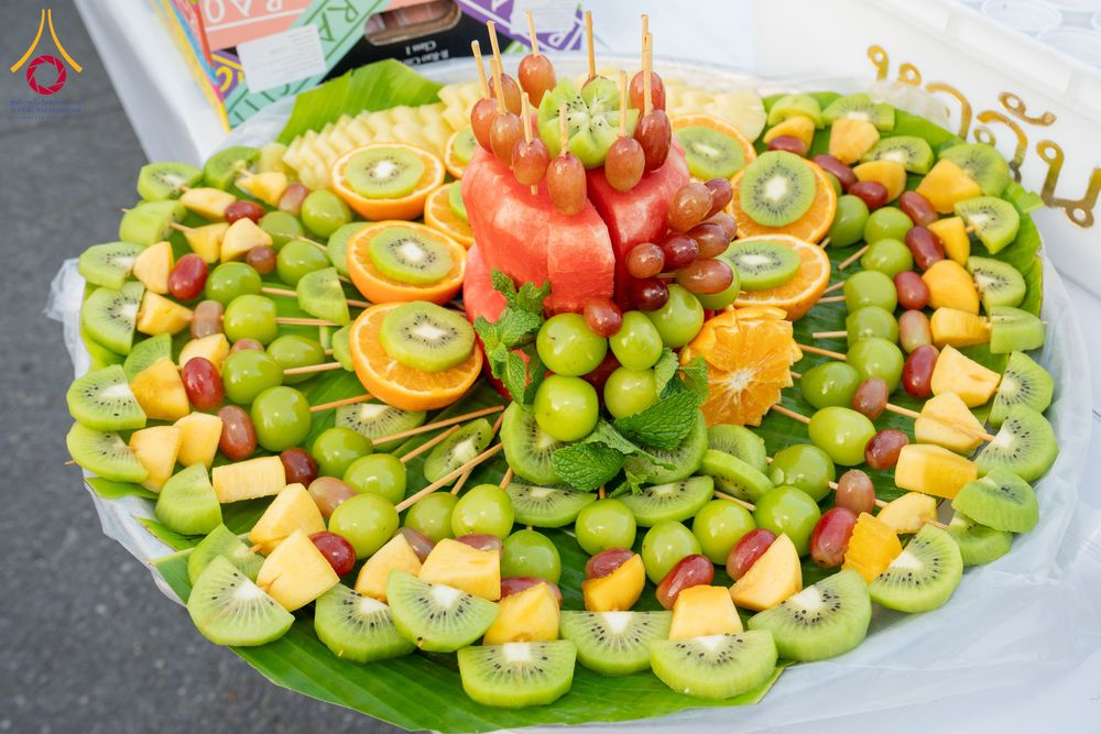 ภาพ No.288148:วันที่ 4 มกราคม พ.ศ. 2569 พิธีถวายภัตตาหารเป็นสังฆทาน แด่พระธรรมยาตรา ในโครงการธรรมยาตรา กตัญญูบูชา มหาปูชนียาจารย์ พระมงคลเทพมุนี(สด จนฺทสโร) พระผู้ปราบมาร อนุสรณ์สถาน 7 แห่ง ปีที่ 14 ณ อนุสรณ์สถานมหาวิหารพระมงคลเทพมุนี (โลตัสแลนด์) อ.สองพี่น้อง จ.สุพรร