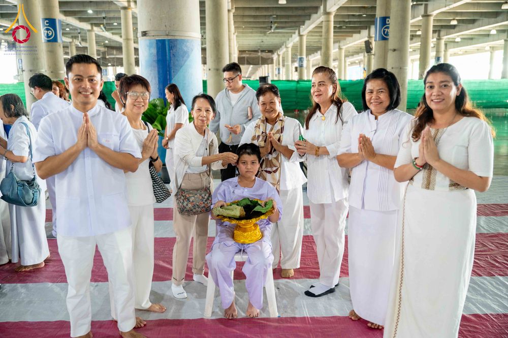 ภาพ No.339789:วันที่ 19 กรกฎาคม พ.ศ.2569 พิธีตัดปอยผม โครงการบวชพระนานาชาติ AEC และ WAB รุ่นที่ 10 THE AEC & INTERNATIONAL ORDINATION PROGRAM ณ มหารัตนวิหารคด 30 วัดพระธรรมกาย ปทุมธานี