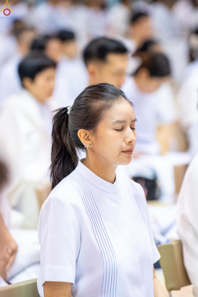 ภาพ No.337859:วันอาทิตย์ต้นเดือน 5 กรกฎาคม พ.ศ.2569 พิธีบูชาข้าวพระ ณ สภาธรรมกายสากล วัดพระธรรมกาย
