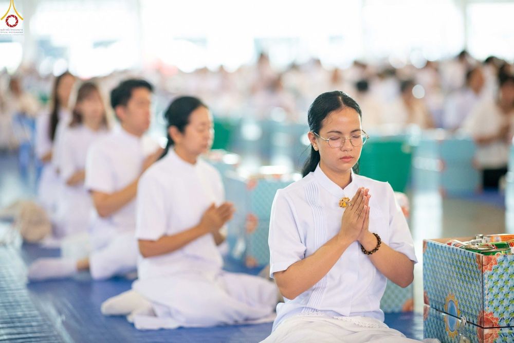 ภาพ No.345362:วันพฤหัสบดีที่ 27 สิงหาคม พ.ศ.2569 พิธีตักบาตรในวันธรรมชัย ณ สภาธรรมกายสากล วัดพระธรรมกาย ปทุมธานี