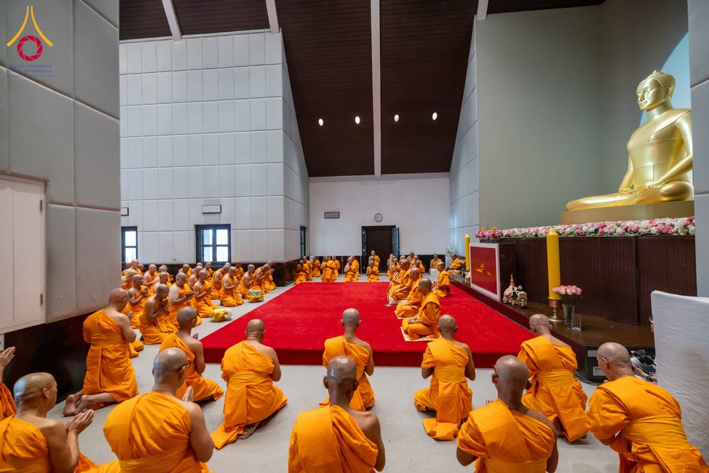 ภาพ No.321404:วันเสาร์ที่ 11 เมษายน พ.ศ.2569 พิธีขอบรรพชา พิธีขอสรณคมณ์และศีล, พิธีถวายบาตร พิธีอุปสมบท โครงการอุปสมบทหมู่ บูชาธรรมหลวงพ่อธัมมชโย พ.ศ.2569 โครงการอุปสมบทหมู่ธรรมทายาท ระดับอุดมศึกษา รุ่น 53 (ภาคฤดูร้อน) ณ วัดพระธรรมกาย ปทุมธานี