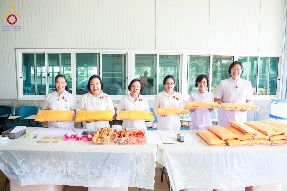 ภาพ No.315596:วันอาทิตย์ ที่ 22 มีนาคม พ.ศ. 2569 พิธีทอดผ้าป่าฉลองพระประธาน พิธีประดิษฐานพระบรมสารีริกธาตุในองค์พระประธาน พิธีจารึกชื่อบรรจุในแผ่นฌาน ณ ศูนย์ปฏิบัติธรรมสมุทรปราการ (บางบ่อ)