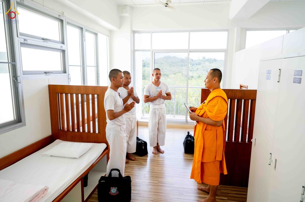 ภาพ No.340255:วันที่ 23 กรกฎาคม พ.ศ. 2569 พิธีเปิดโครงการพัฒนาคุณธรรม จริยธรรม สำหรับนักเรียนนายสิบตำรวจ (นสต.) รุ่นที่ 17 ศูนย์ฝึกอบรมตำรวจภูธรภาค 1 ระหว่างวันที่ 23-27 กรกฏาคม 2569 ( 5 วัน 4 คืน) ณ ศูนย์ปฏิบัติธรรมเวิล์ดพีช วัลเล่ย์ (World Peace Valley) เขาใหญ่  ต.ห