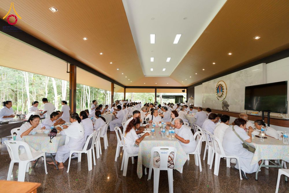 ภาพ No.348806:วันที่ 12 กันยายน พ.ศ. 2569 โครงการอบรมอุบาสก อุบาสิกาแก้ว  ตัวแทนทอดกฐินสามัคคีทั่วไทย 30,000 วัด ณ ศูนย์ปฏิบัติธรรมจันทบุรี