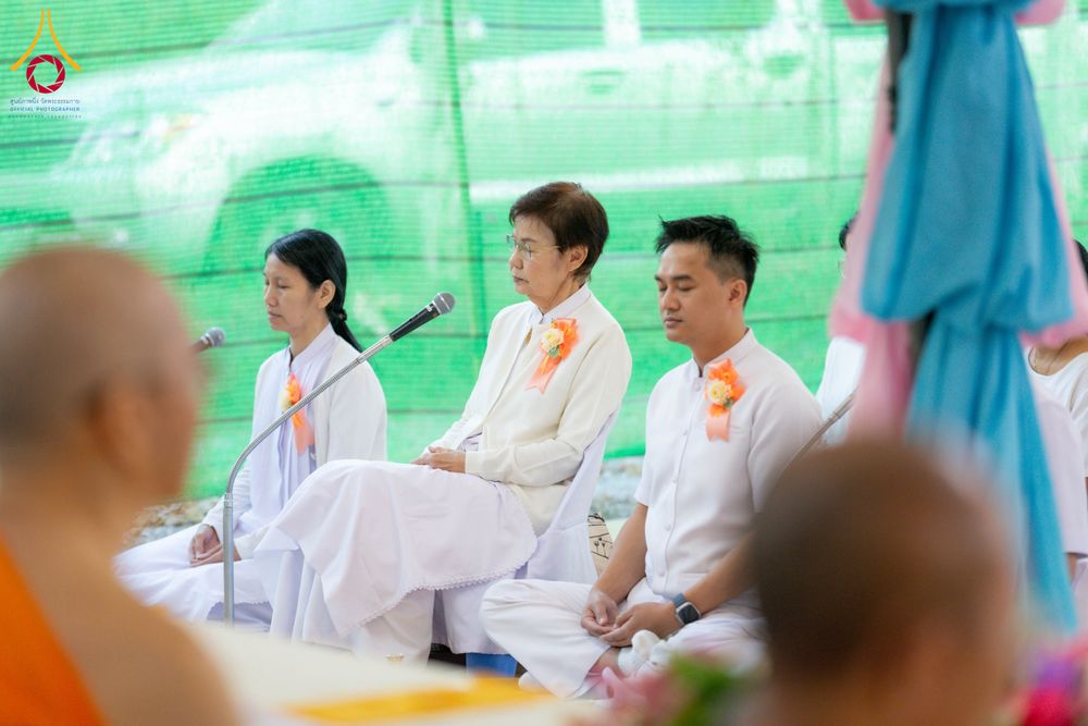 ภาพ No.290800:วันที่ 9 มกราคม พ.ศ. 2569 พิธีถวายภัตตาหารเป็นสังฆทาน แด่พระธรรมยาตรา ณ อนุสรณ์สถานคลองบางนางแท่น อ.สามพราน จ.นครปฐม ในโครงการธรรมยาตรา กตัญญูบูชา มหาปูชนียาจารย์ พระมงคลเทพมุนี(สด จนฺทสโร) พระผู้ปราบมาร อนุสรณ์สถาน 7 แห่ง ปีที่ 14