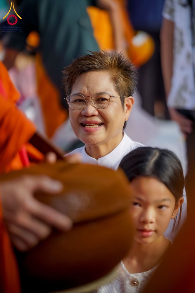 ภาพ No.314008:วันอาทิตย์ที่ 14 มีนาคม พ.ศ. 2569 ทำบุญเมืองหาดใหญ่ตักบาตรพระ 1,109 รูป เติมบุญใหญ่ หลังวิกฤตมหาอุทกภัย ณ ซุ้มประตูไชน่าทาวน์ ถนนศุภสารรังสรรค์ อ.หาดใหญ่ จ.สงขลา