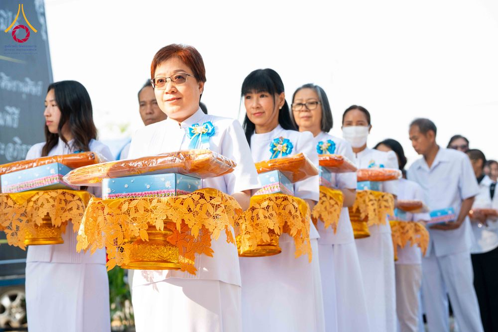 ภาพ No.304903:วันที่ 28 มกราคม พ.ศ. 2569 พิธีทอดผ้าป่าทำนุบำรุงศาสนสถาน ณ วัดบัวแก้วเกษร อ.ลาดหลุมแก้ว จ.ปทุมธานี ในโครงการธรรมยาตรา กตัญญูบูชา มหาปูชนียาจารย์ พระมงคลเทพมุนี(สด จนฺทสโร) พระผู้ปราบมาร อนุสรณ์สถาน 7 แห่ง ปีที่ 14