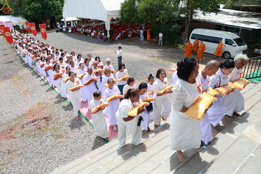 ภาพ No.281848:วันที่ 28 ตุลาคม พ.ศ 2568 พิธีทอดกฐินสามัคคีทั่วไทย 30,000 วัด  โดยคณะศิษยานุศิษย์ บูชาธรรม 81 ปี  หลวงพ่อธัมมชโย ณ ศูนย์ปฏิบัติธรรมพัทลุง