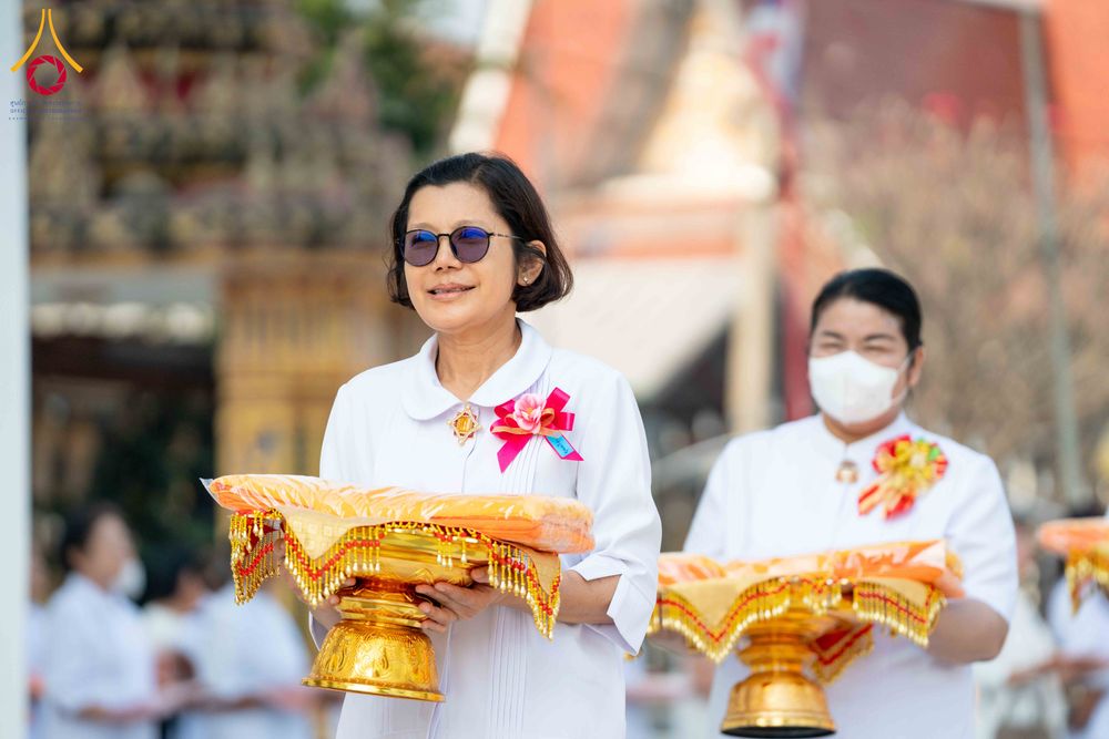 ภาพ No.304383:วันที่ 27 มกราคม พ.ศ. 2569 พิธีทอดผ้าป่าทำนุบำรุงศาสนสถาน ณ วัดบางไผ่นารถ ต.บางไทรป่า อ.บางเลน จ.นครปฐม ในโครงการธรรมยาตรา กตัญญูบูชา มหาปูชนียาจารย์ พระมงคลเทพมุนี(สด จนฺทสโร) พระผู้ปราบมาร อนุสรณ์สถาน 7 แห่ง ปีที่ 14